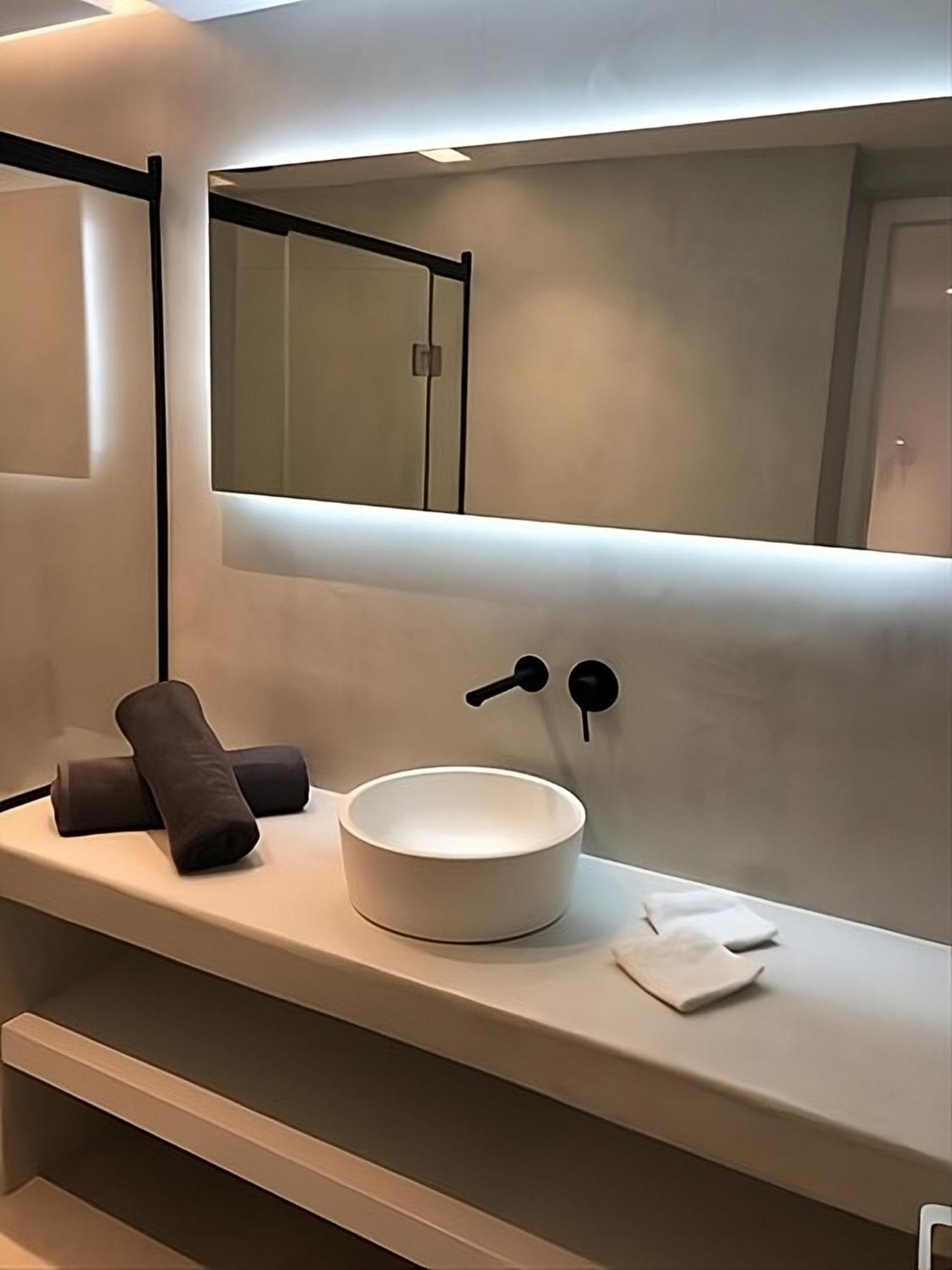 Aether Suite By Caldera Houses อิเมโรวิยอน ภายนอก รูปภาพ