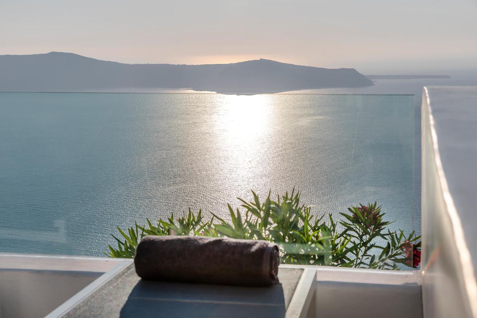 Aether Suite By Caldera Houses อิเมโรวิยอน ภายนอก รูปภาพ